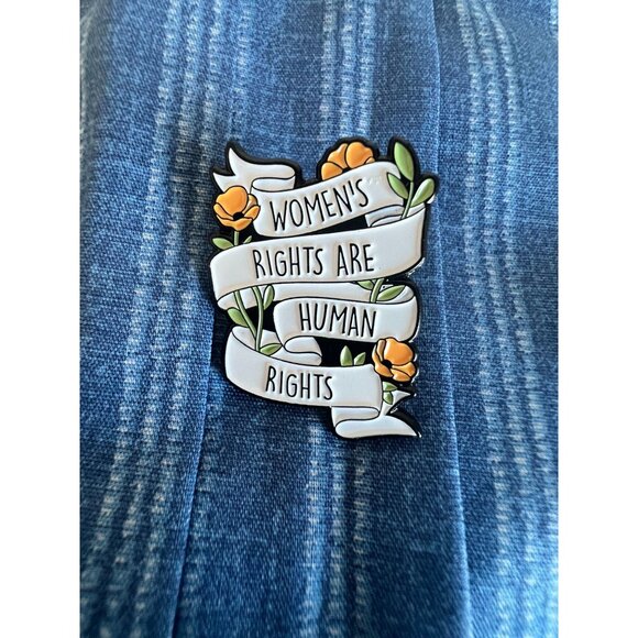 WOMENS RIGHTS ARE HUMAN RIGHTS Enamel Lapel Pin NEW - Picture 1 of 3